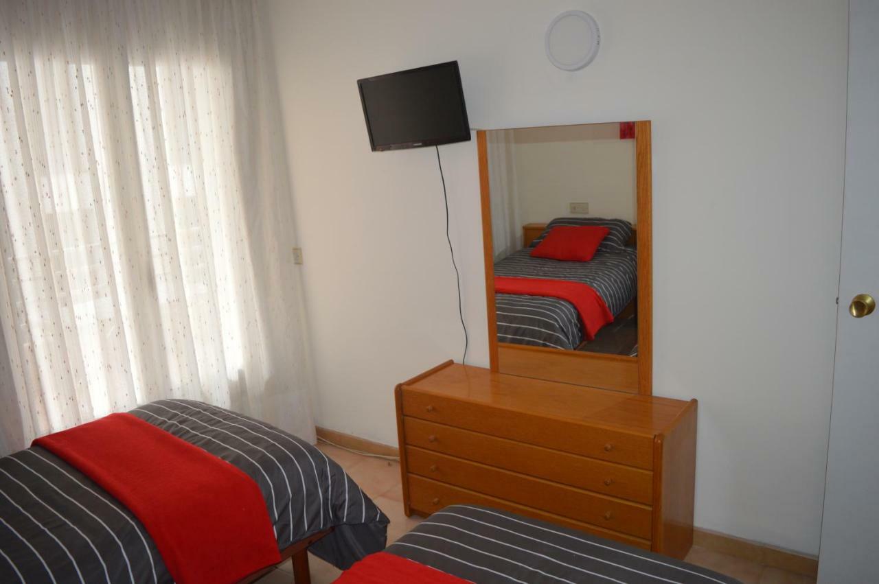 Apartamento Completo 200M Playa Apartment Roses Exterior photo